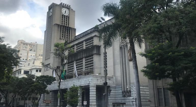 "Ele estava mais requisitado do que o próprio prefeito durante o evento", brinca um interlocutor que passou por lá.