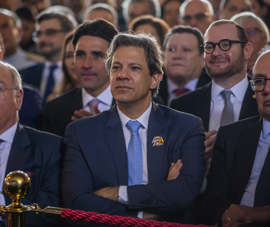 Ministro Haddad ainda não respondeu a Zema sobre federalização da Codemig