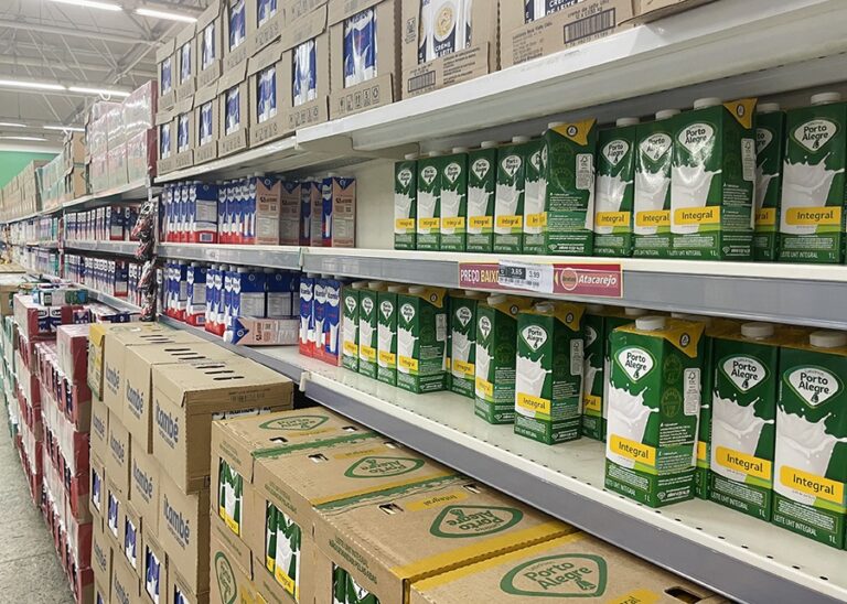 Em 2023, a disponibilidade de lácteos aumentou acima de 5%
