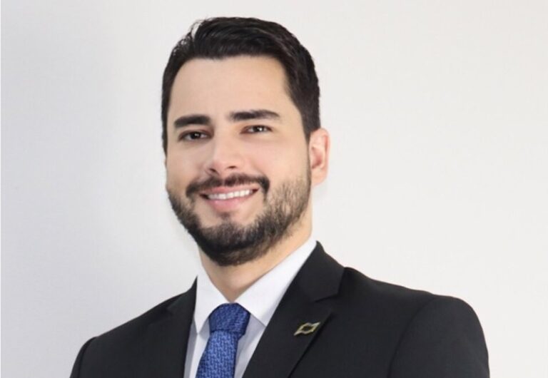 Ex-chefe de gabinete do BDMG, Lucas Dib, é preso por estupro e cárcere privado
