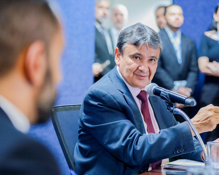 Ministro Wellington Dias em evento