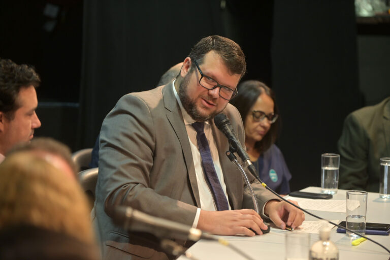 Durante o mandato como deputado, entre 2019 e 2022, ele também não ficou conhecido por manter boa relação com os colegas