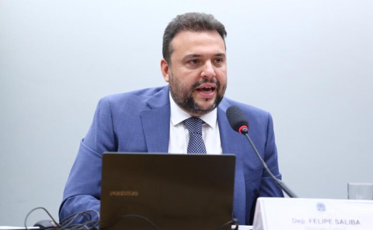 Ideia da Quadrangular é indicar o vice do pré-candidato a prefeito Felipe Saliba (PRD). Foto: Divulgação/Câmara dos Deputados