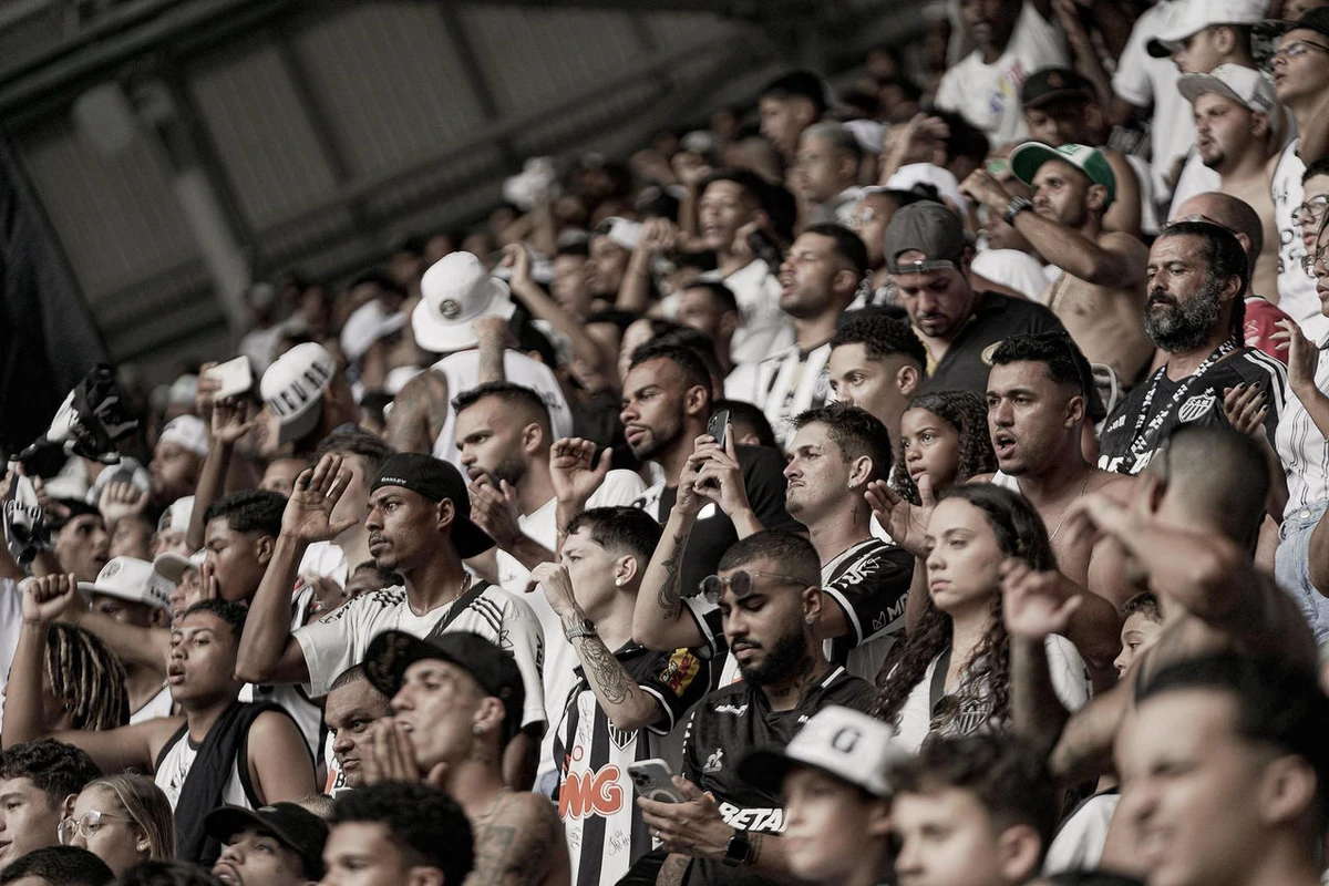 Segundo Lula, pobre não entra na Arena MRV