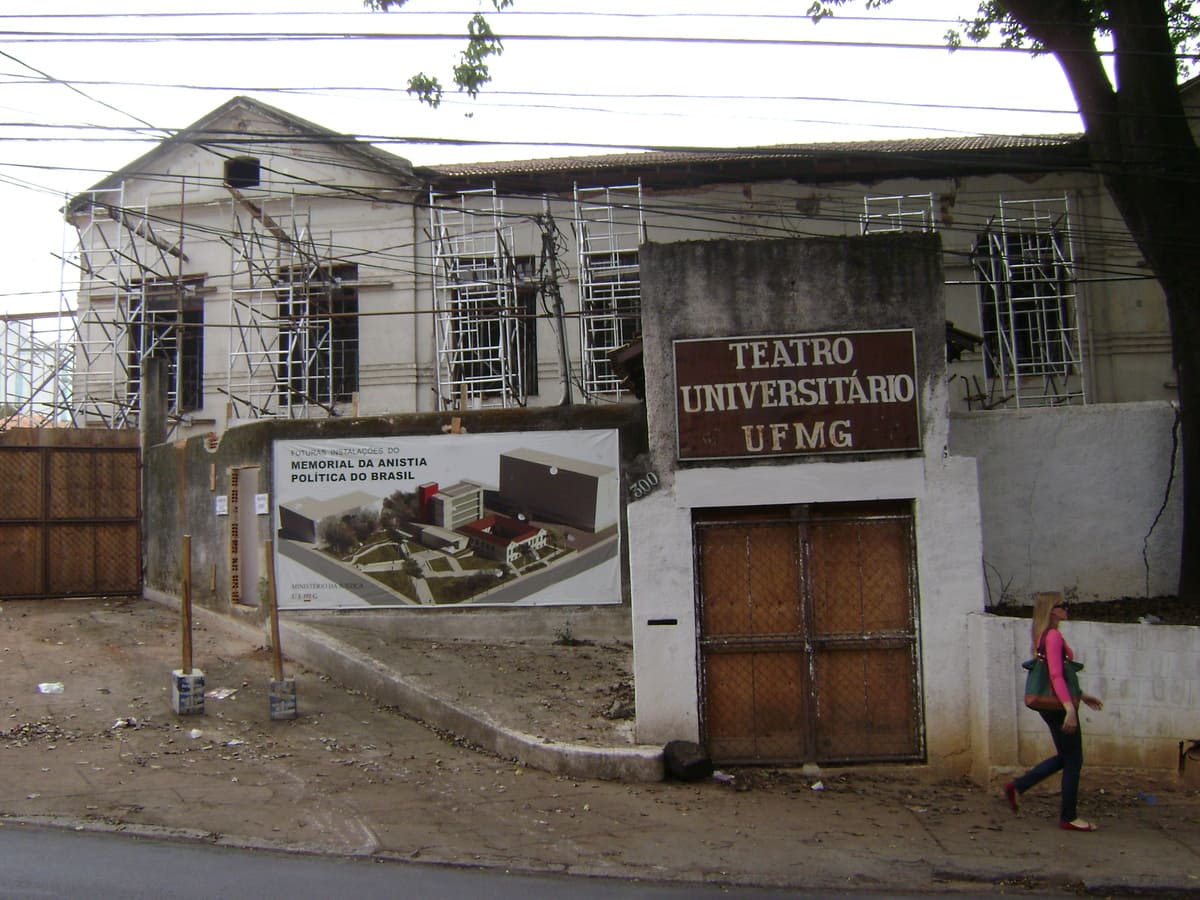 Obras do Memorial da Anistia da UFMG em 2013