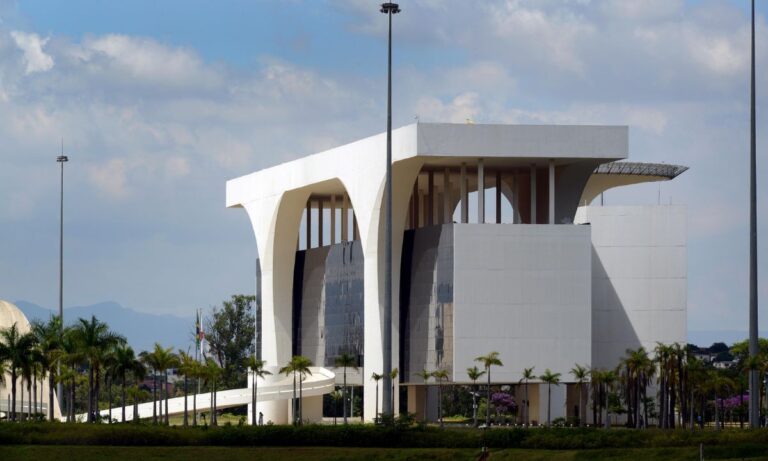 Palácio Tiradentes, na Cidade Administrativa, sede do governo estadual.