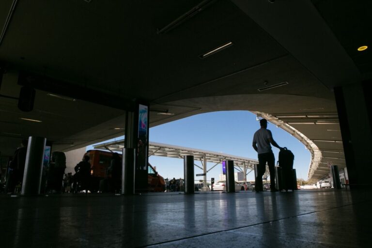 Saída do aeroporto de Confins