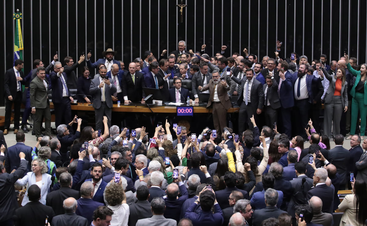 Ocupação da Câmara em 6 de agosto de 2025