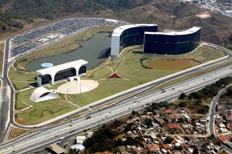 Vista área do complexo da Cidade Administrativa, sede do governo de Minas. Foto: Gil Leonardi / Imprensa MG