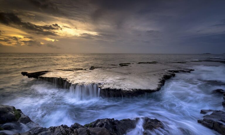 Mar