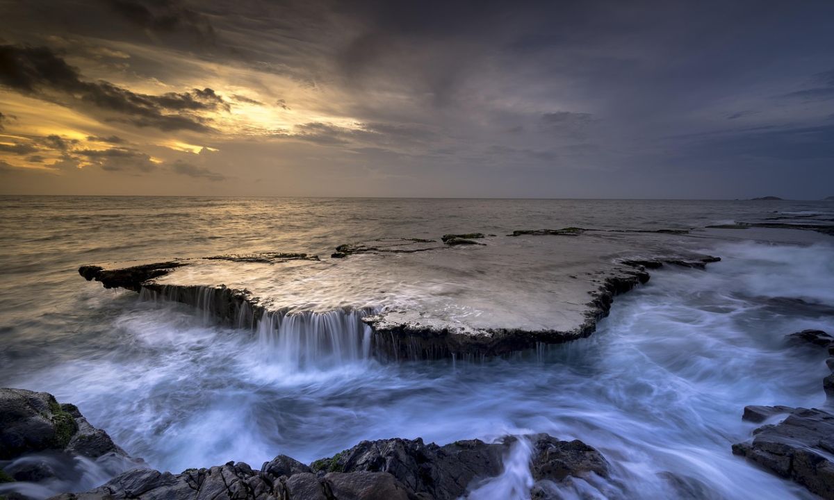 Mar