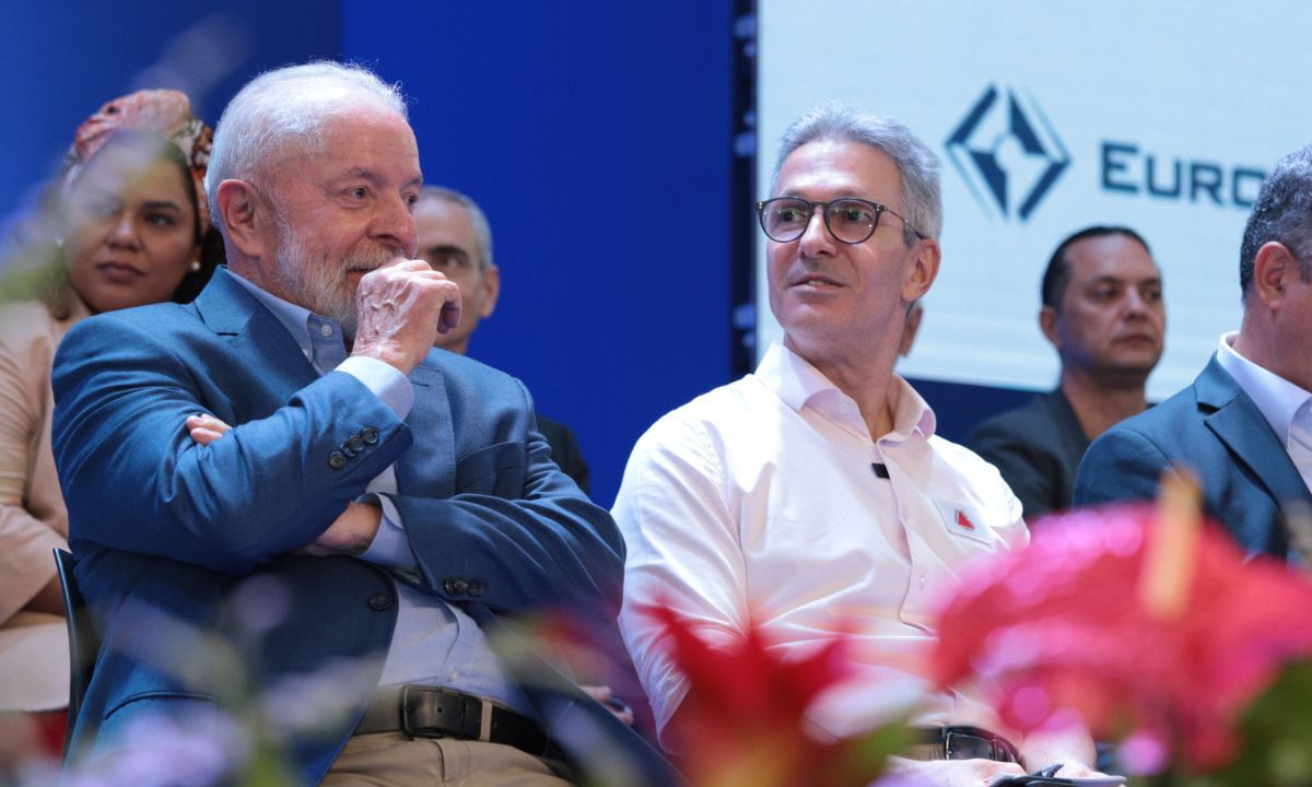 O presidente Lula e o governador Romeu Zema em evento realizado em março de 2024, em Minas Gerais.